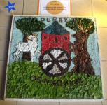 Roe Farm Primary School Years 1 & 2 Well Dressing