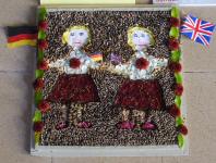 Silverhill Primary School Years 1 & 2 Well Dressing (1)