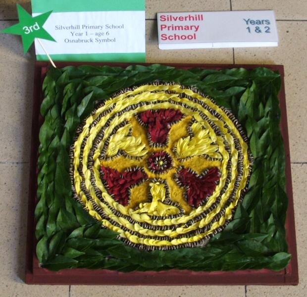 Silverhill Primary School Years 1 & 2 Well Dressing (2)