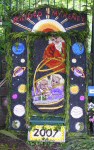 The Community and Milford Primary School Well Dressing