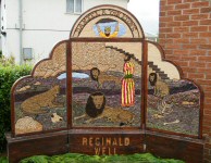 Reginald Well Dressing