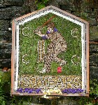 Charlesworth School Well Dressing (2)