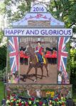 Main Well Dressing