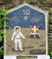 Village Well Dressing (2)