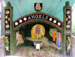 Old Pump Well Dressing