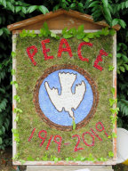 Spital Cemetery Well Dressing