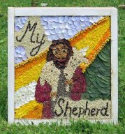 Sheep Roast Children&rsquo;s Well Dressing (2)