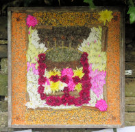Village Well Dressing (4)