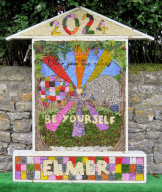 Children&rsquo;s Well Dressing
