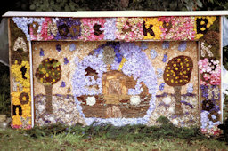 Antony Bek School Well Dressing